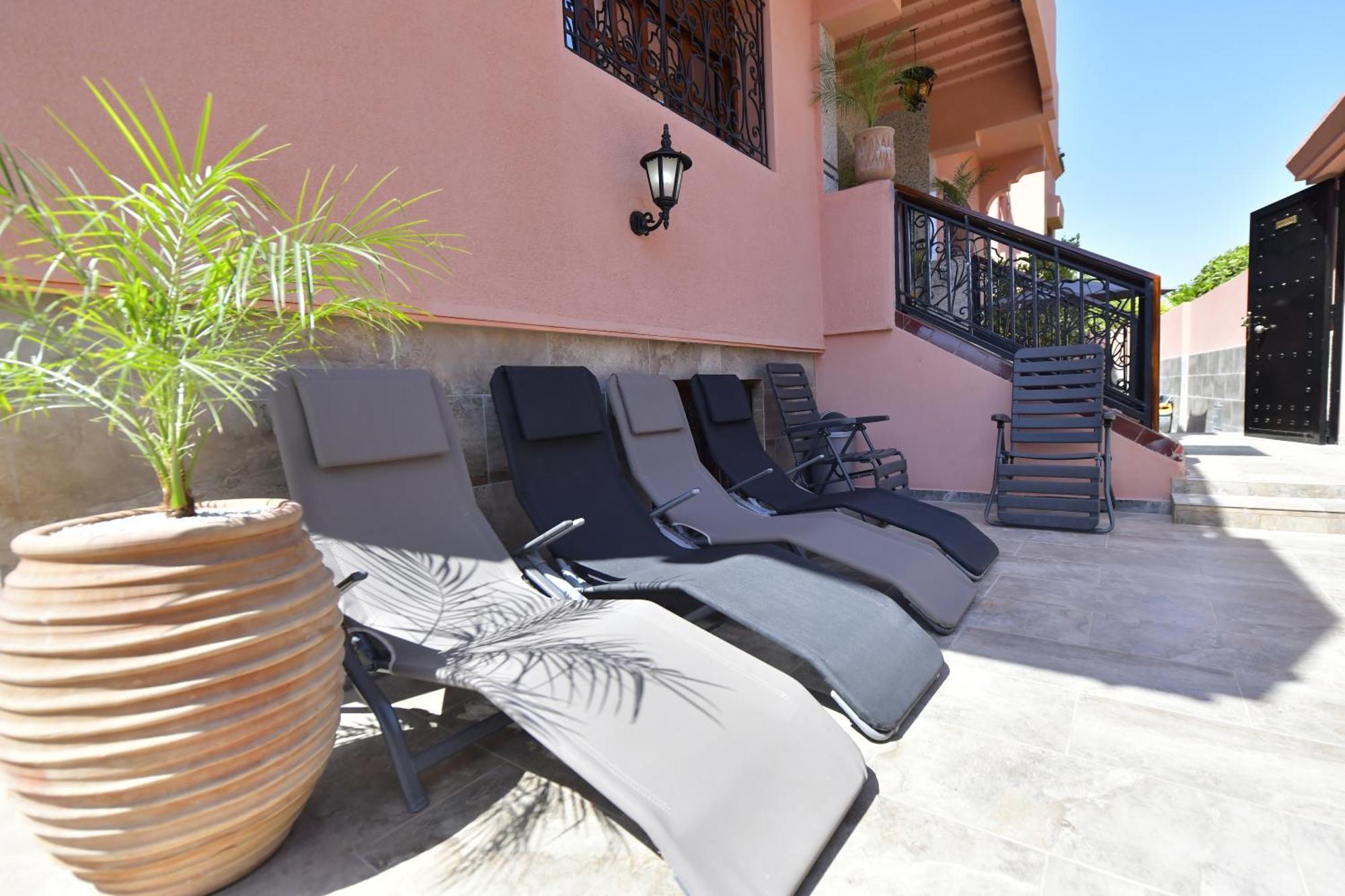 Villa Conforts Marrakesh Bagian luar foto