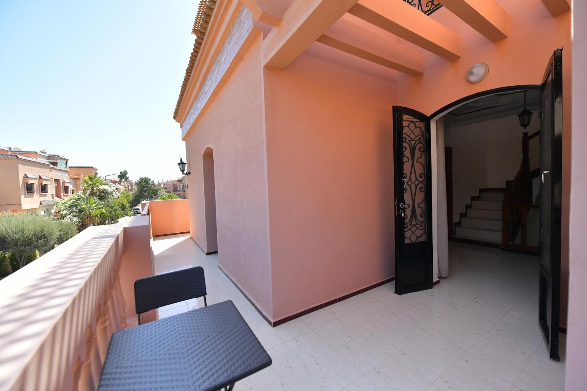 Villa Conforts Marrakesh Bagian luar foto