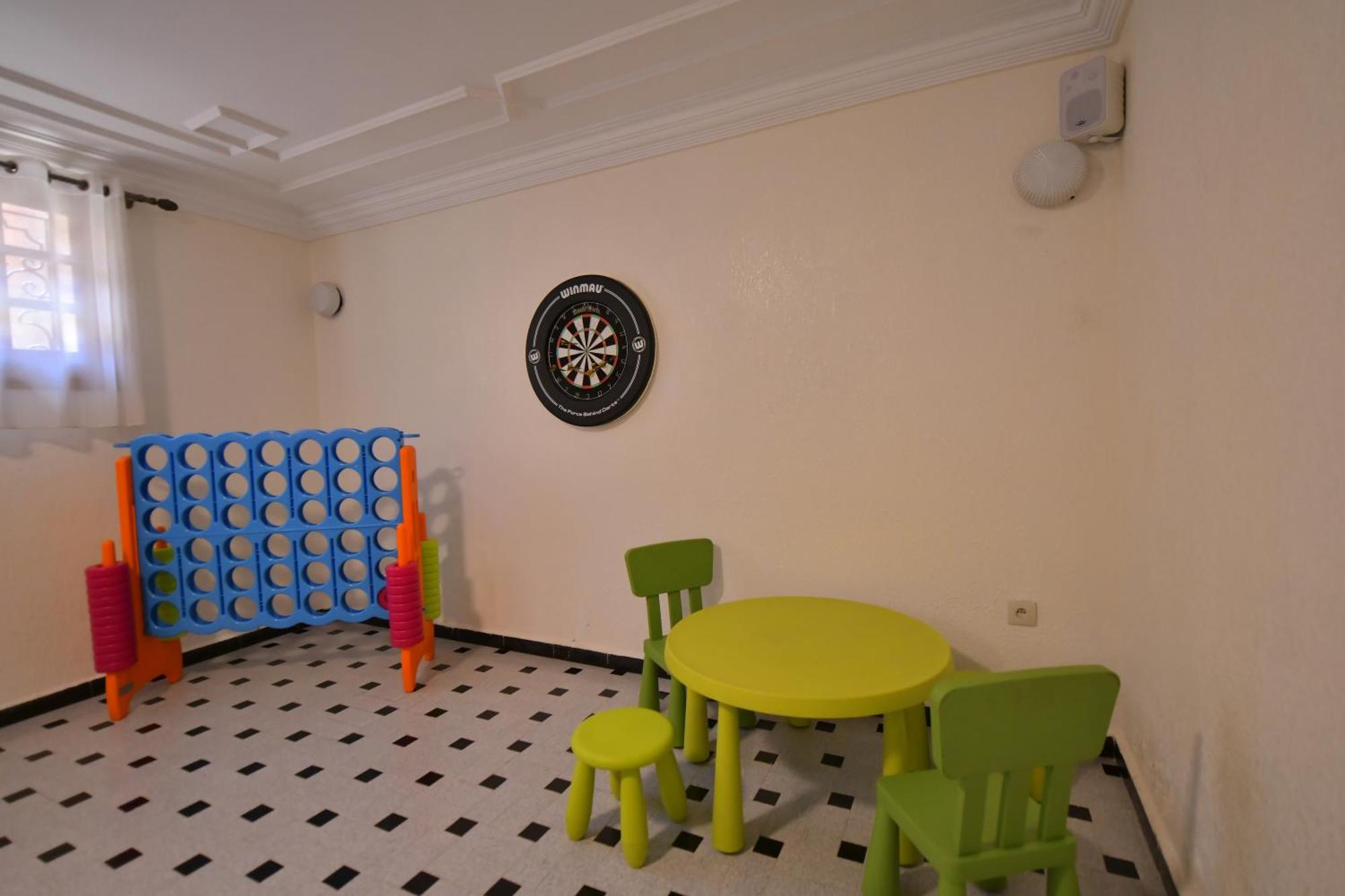 Villa Conforts Marrakesh Bagian luar foto
