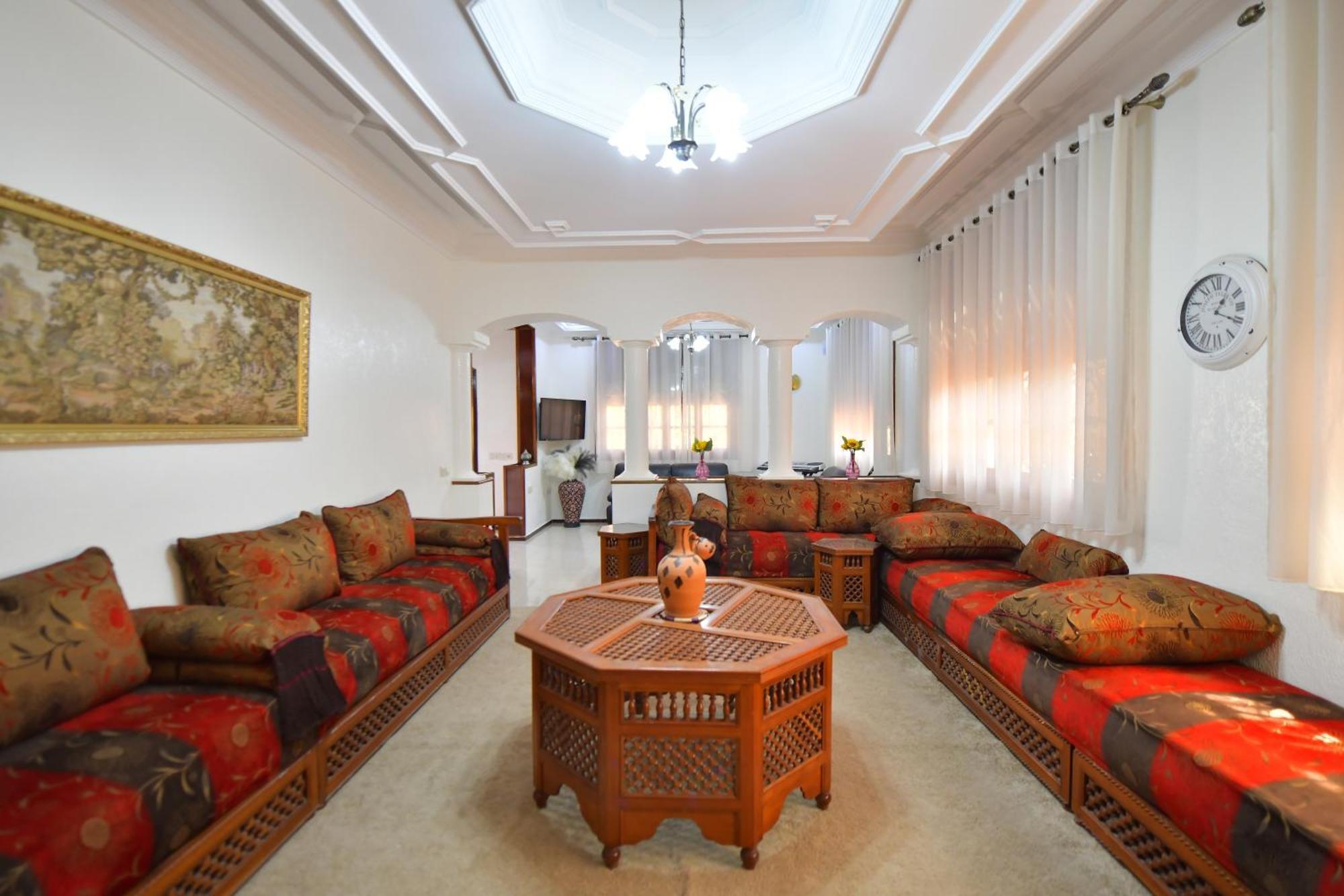 Villa Conforts Marrakesh Bagian luar foto