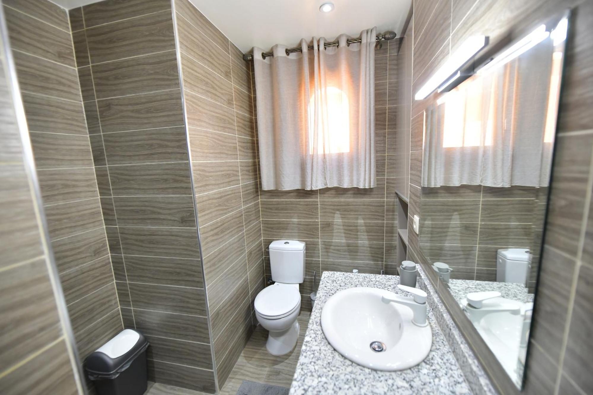 Villa Conforts Marrakesh Bagian luar foto